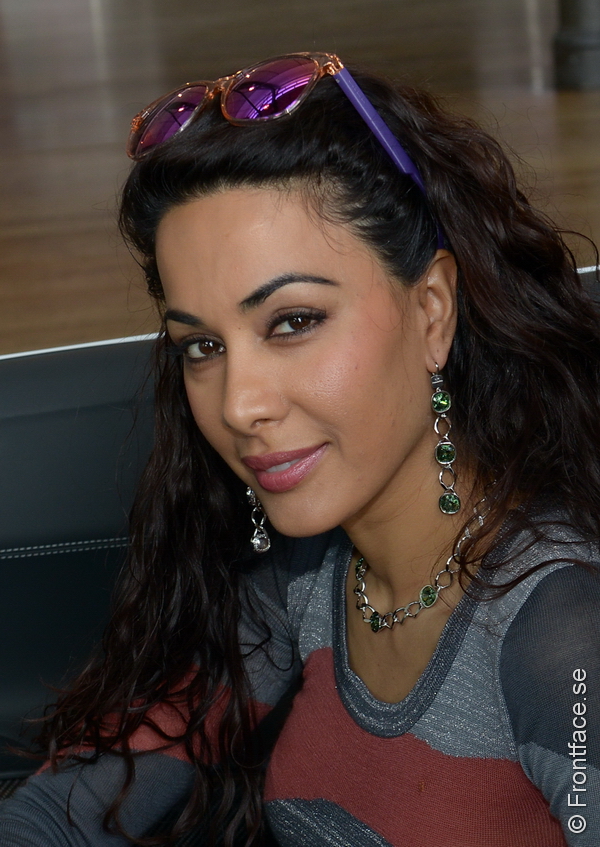 Gold-Fair_011