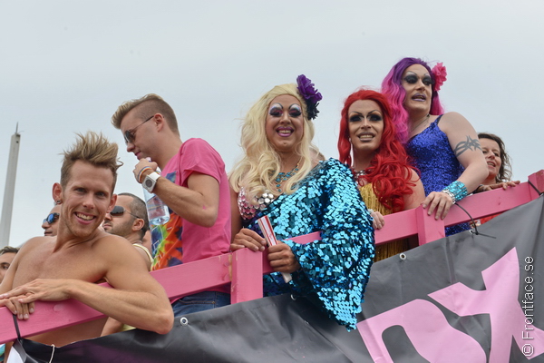 PrideParade_0346