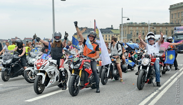 PrideParade_0350