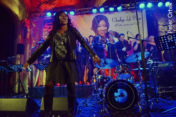 Gladys-d-P_044