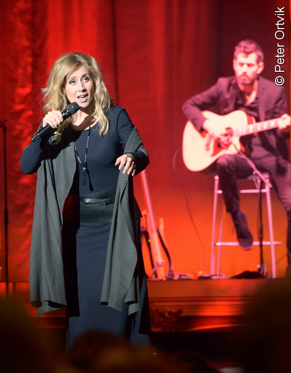 Lara-Fabian_038