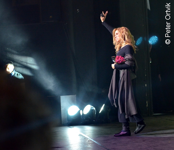Lara-Fabian_070